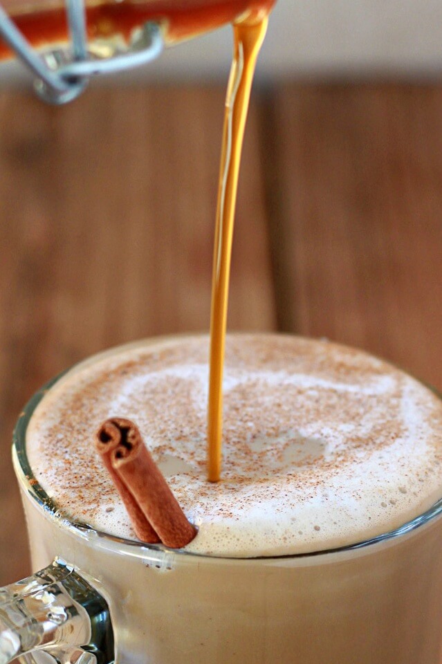 кофе с сиропом топинамбура со вкусом “Соленая карамель”